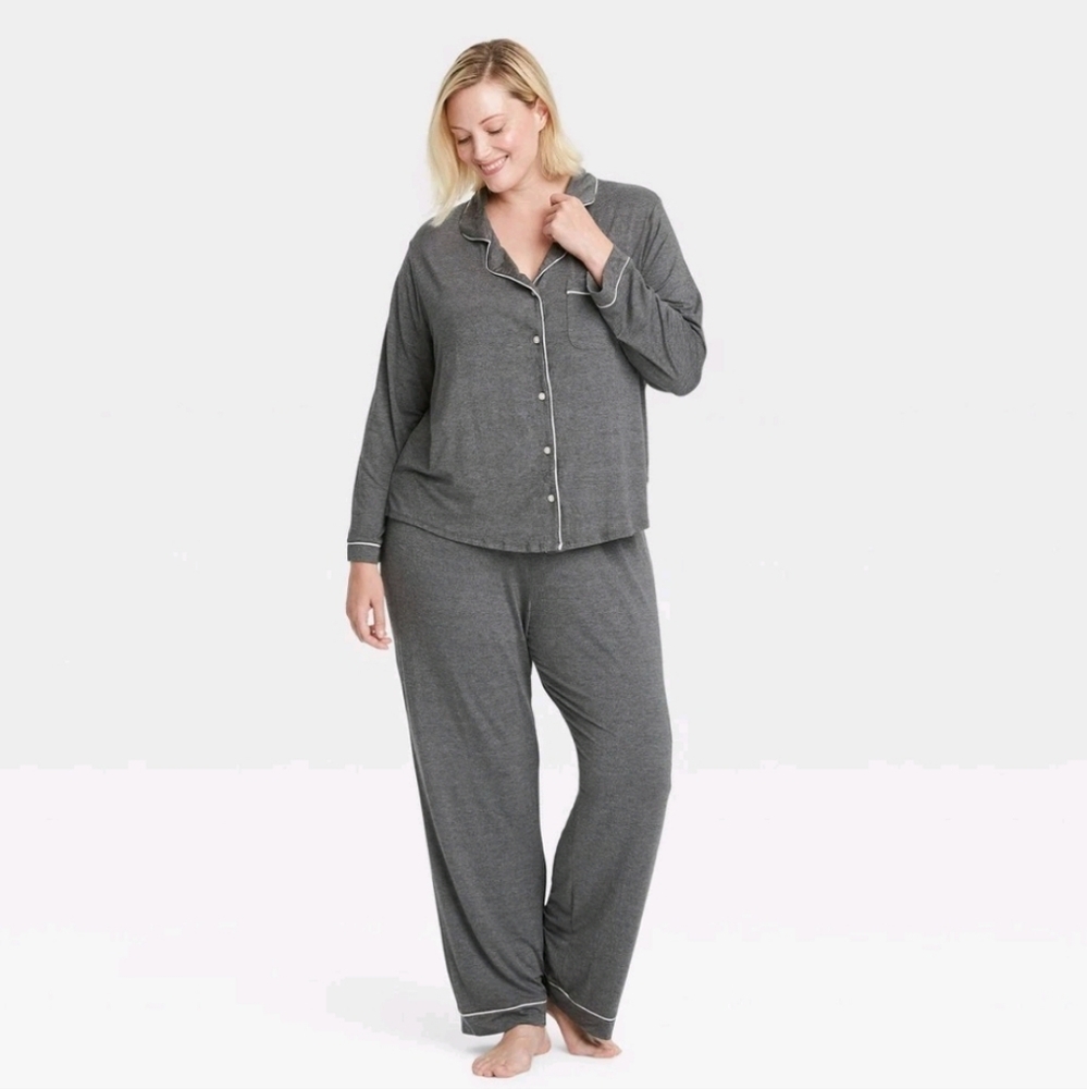 Stars Above Women's Gray Pajama Set 2X Nwt